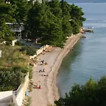 And By The Sea Nemira - - 2781 Gasthof